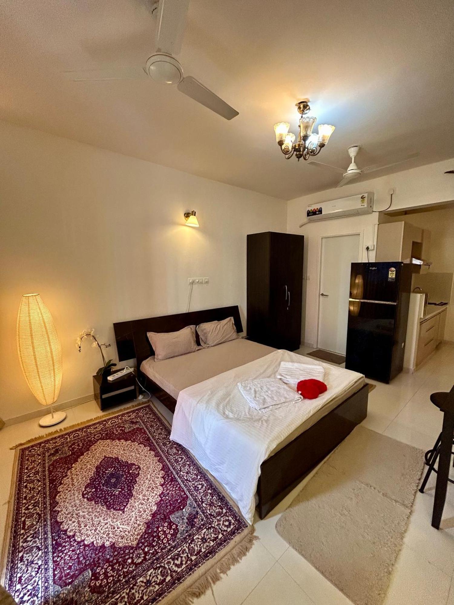 Good Stay Pool View Stylish Studio Apartment,6Km From Airport, 307 Dabolim Exterior photo